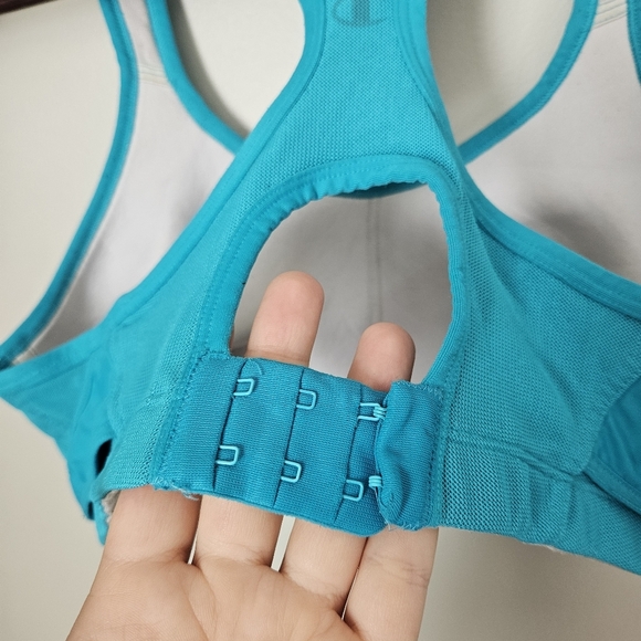 Champion Blue Sports Bra Athletic Athleisure Neutral 360 Max Support Racerback - Picture 6 of 13